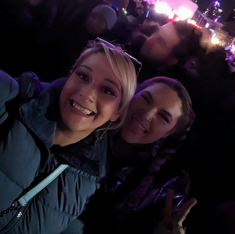 Meet your Posher, Samantha